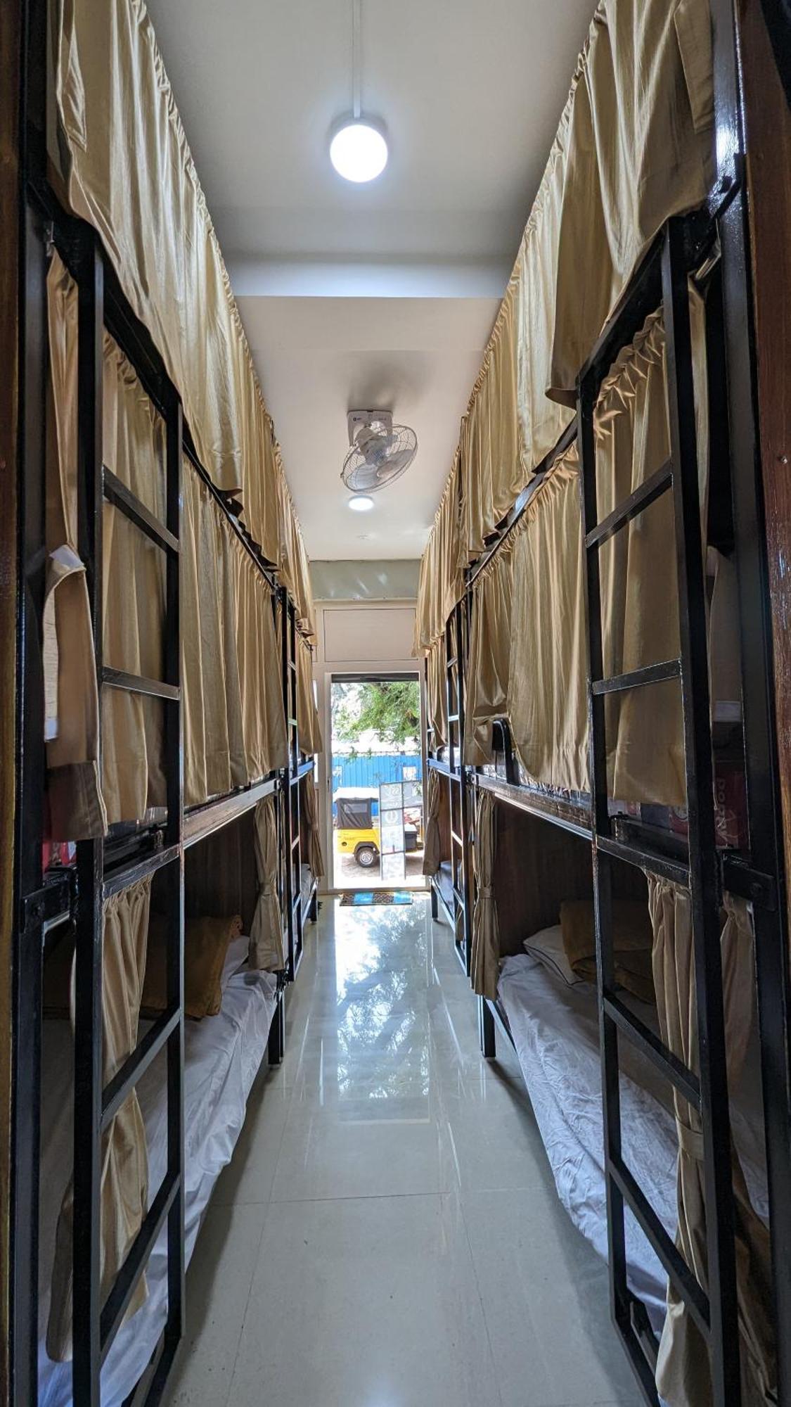 Backpackers Inn Dormitory Pamban Eksteriør billede